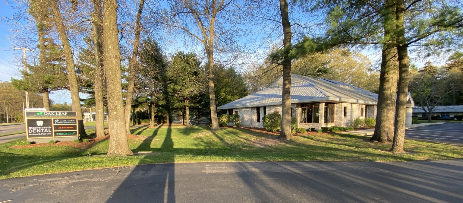 The entrance to Ottawa Beach Dental in Holland, Michigan